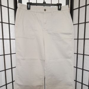 Style & Co capri pants